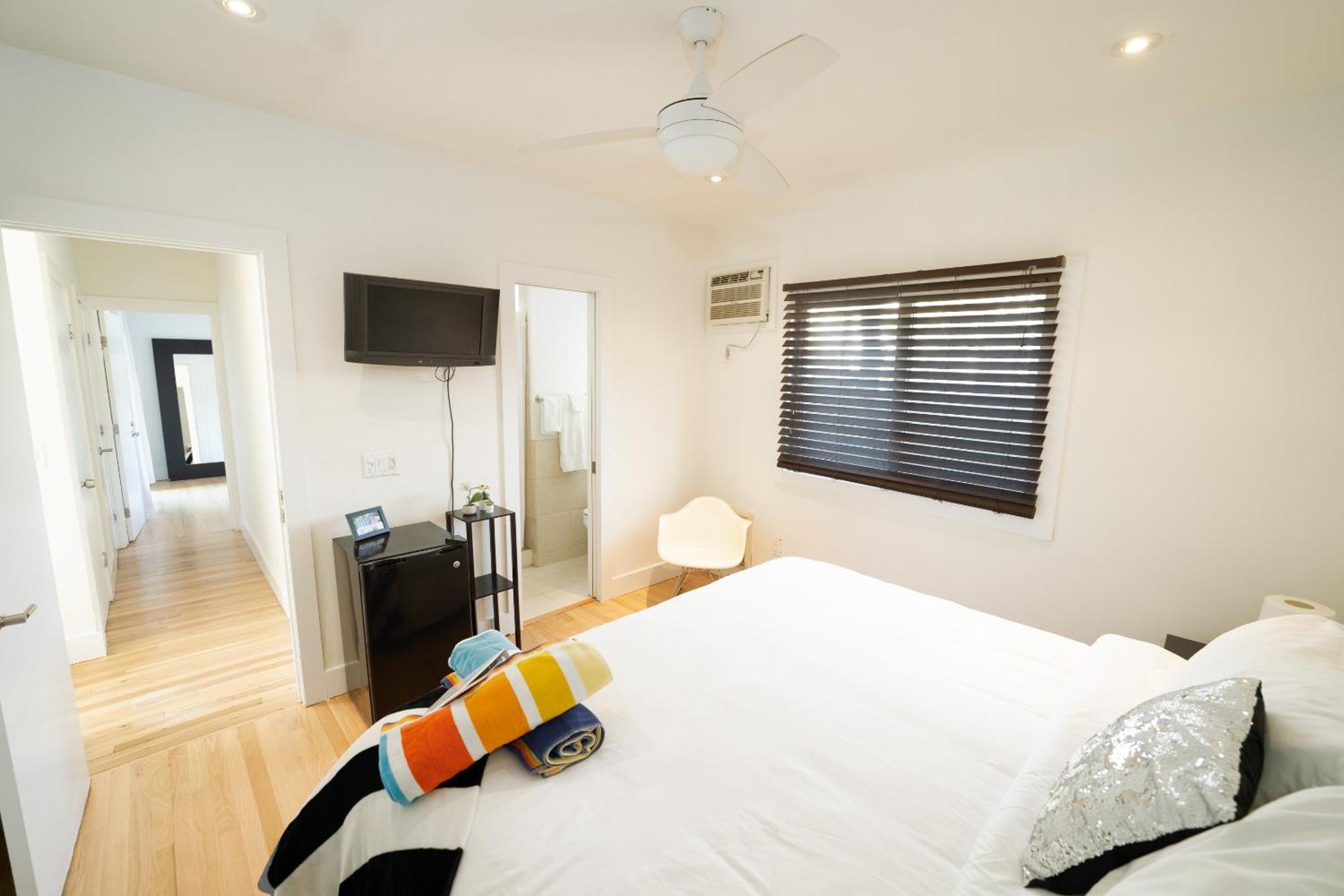 The Madison Fire Island Pines Hotel Стая снимка